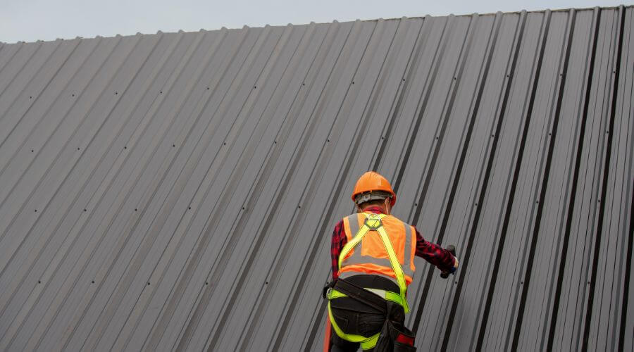 Professional metal roof installation services in Kalama, WA